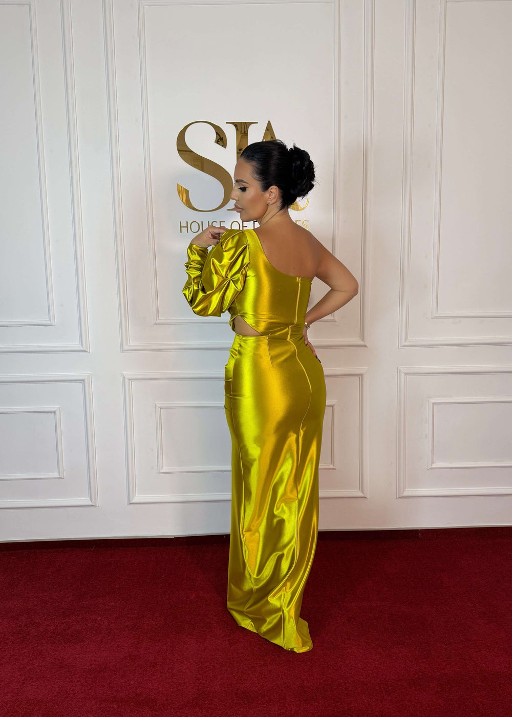 Rochie Lungă Silk Lust cu Decupaj și Mâneci Bufante - Sia House Sia House pentru femei elegante