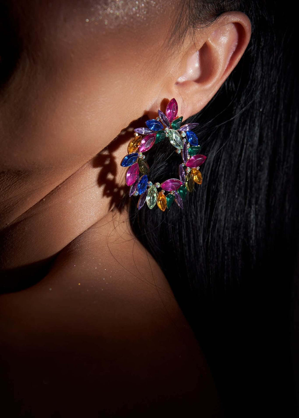 Cercei Aris cu cristale multicolore Sia House pentru femei elegante