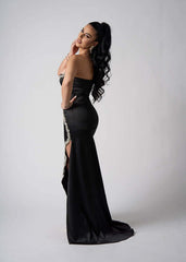 Rochie Black Beauty din satin cu șirag de ștrasuri argintii Sia House pentru femei elegante