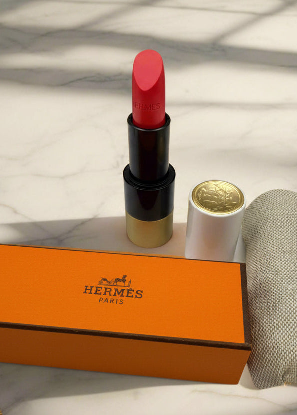 Rouge Hermès Satin Lipstick Sia House pentru femei elegante