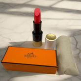 Rouge Hermès Satin Lipstick Sia House pentru femei elegante