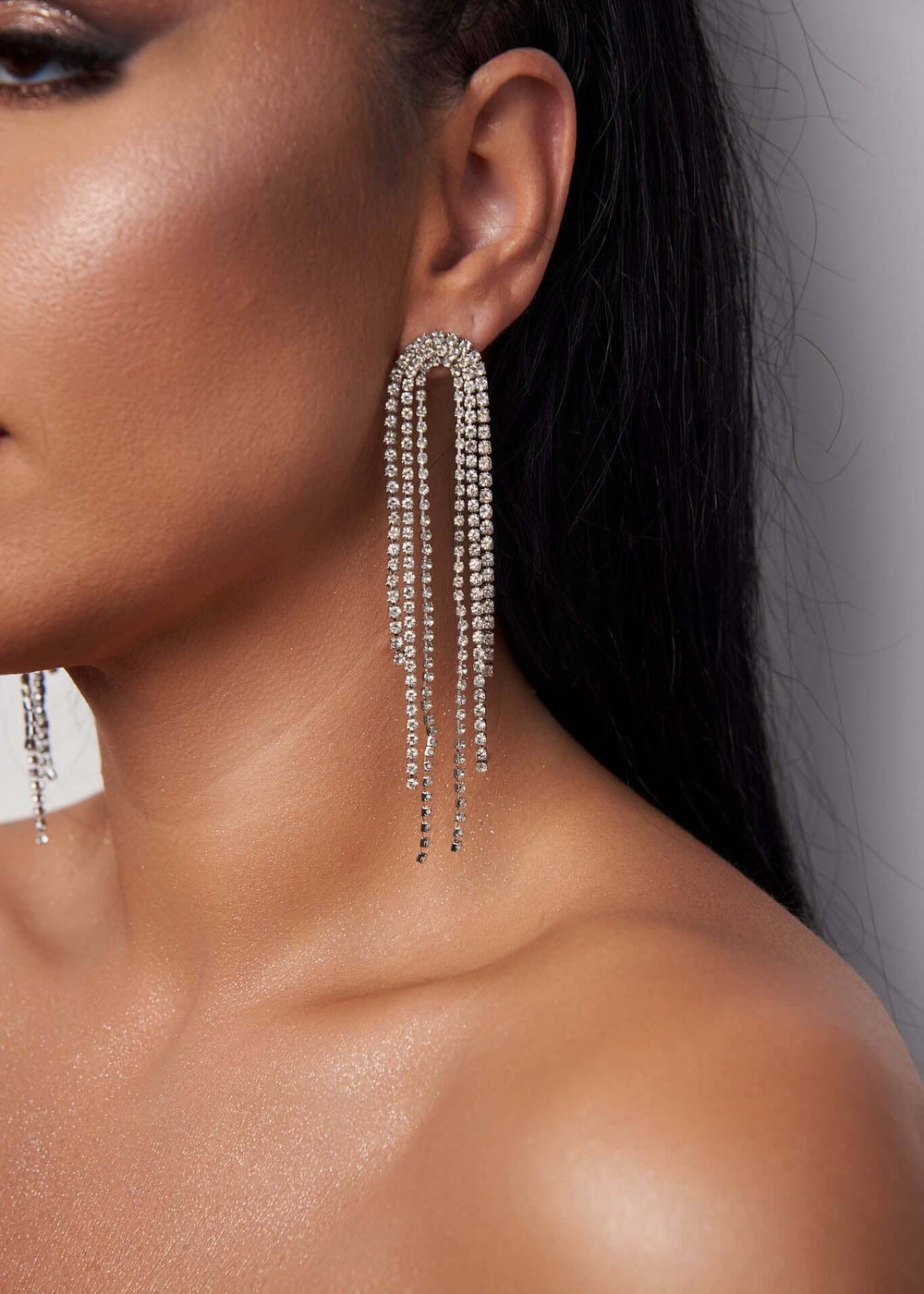 Cercei Tania cu cristale transparente Sia House pentru femei elegante