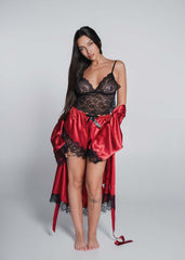 3-piece pajama set with lace and satin – top, shorts and robe