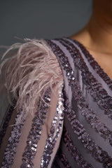 Edge of Elegance - Rochie midi creion cu paiete și pene Sia House Sia House pentru femei elegante