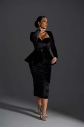 Rochie Midi Velvet Sinner din Catifea Neagră - Sia House Sia House pentru femei elegante