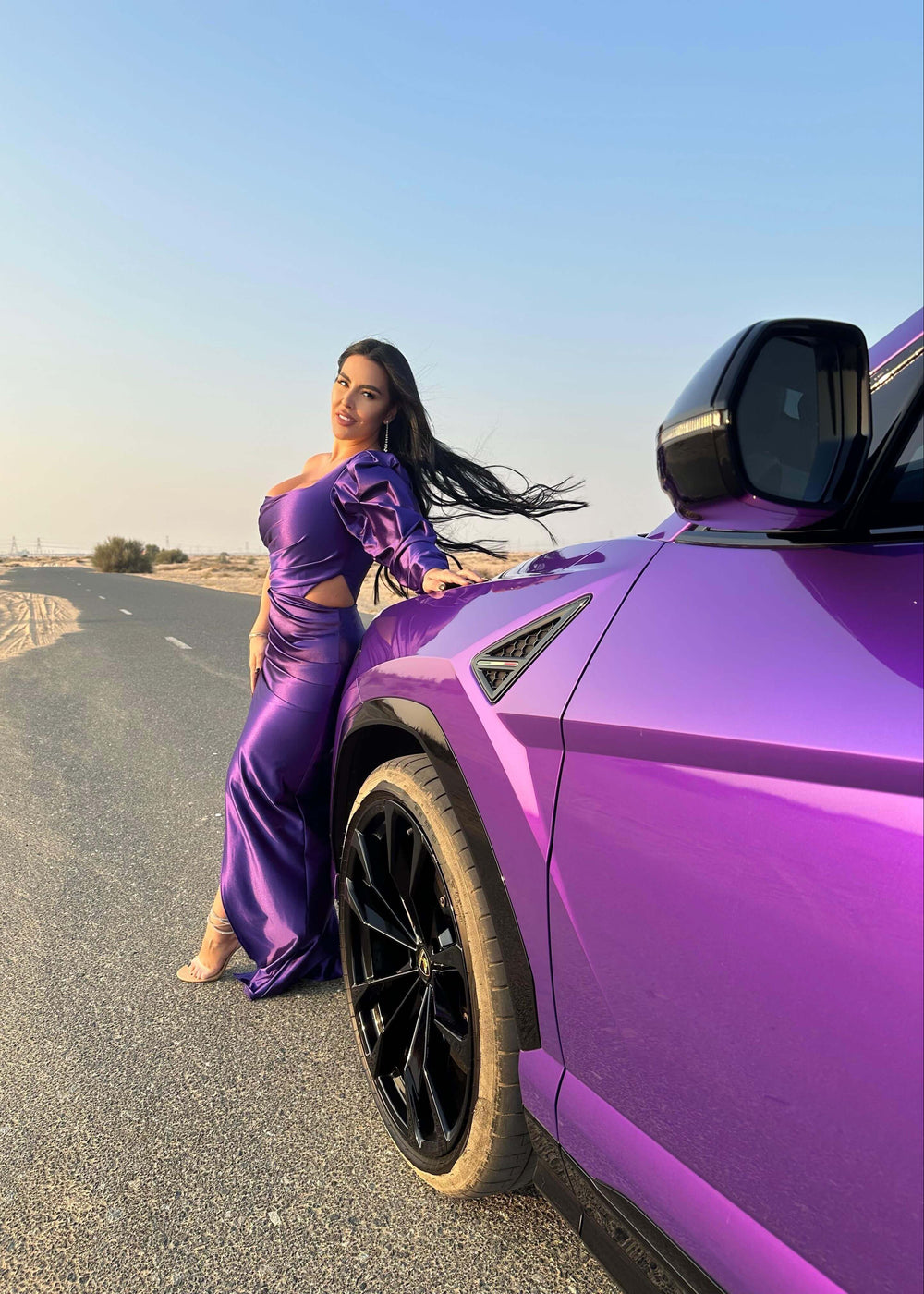 Rochie Lungă Silk Lust cu Decupaj și Mâneci Bufante - Sia House Sia House pentru femei elegante