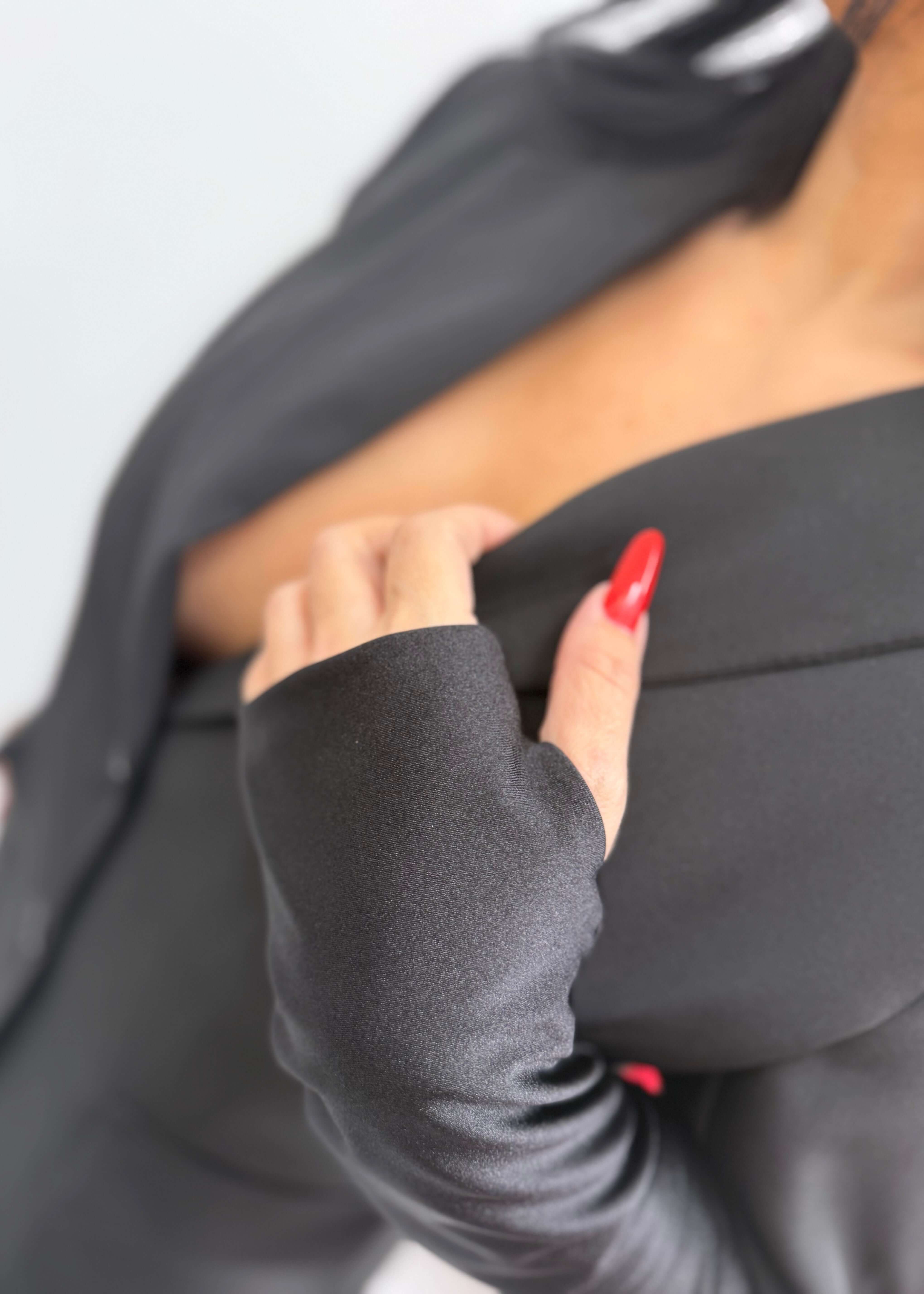 SIA Iconic Couture– Compleu Fundite Minimal