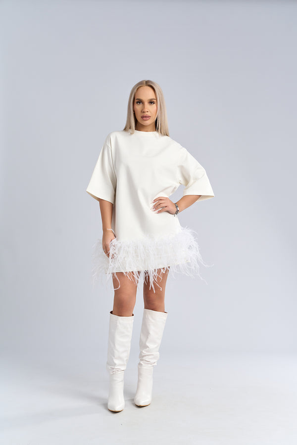 Tricou tip rochie cu pene statement - "FEATHER LOVE" Tee Dress