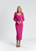 Rochie midi cu umeri accentuați, talie accesorizată, model CRYSTAL AURA, elegantă și modernă, culoare roz.