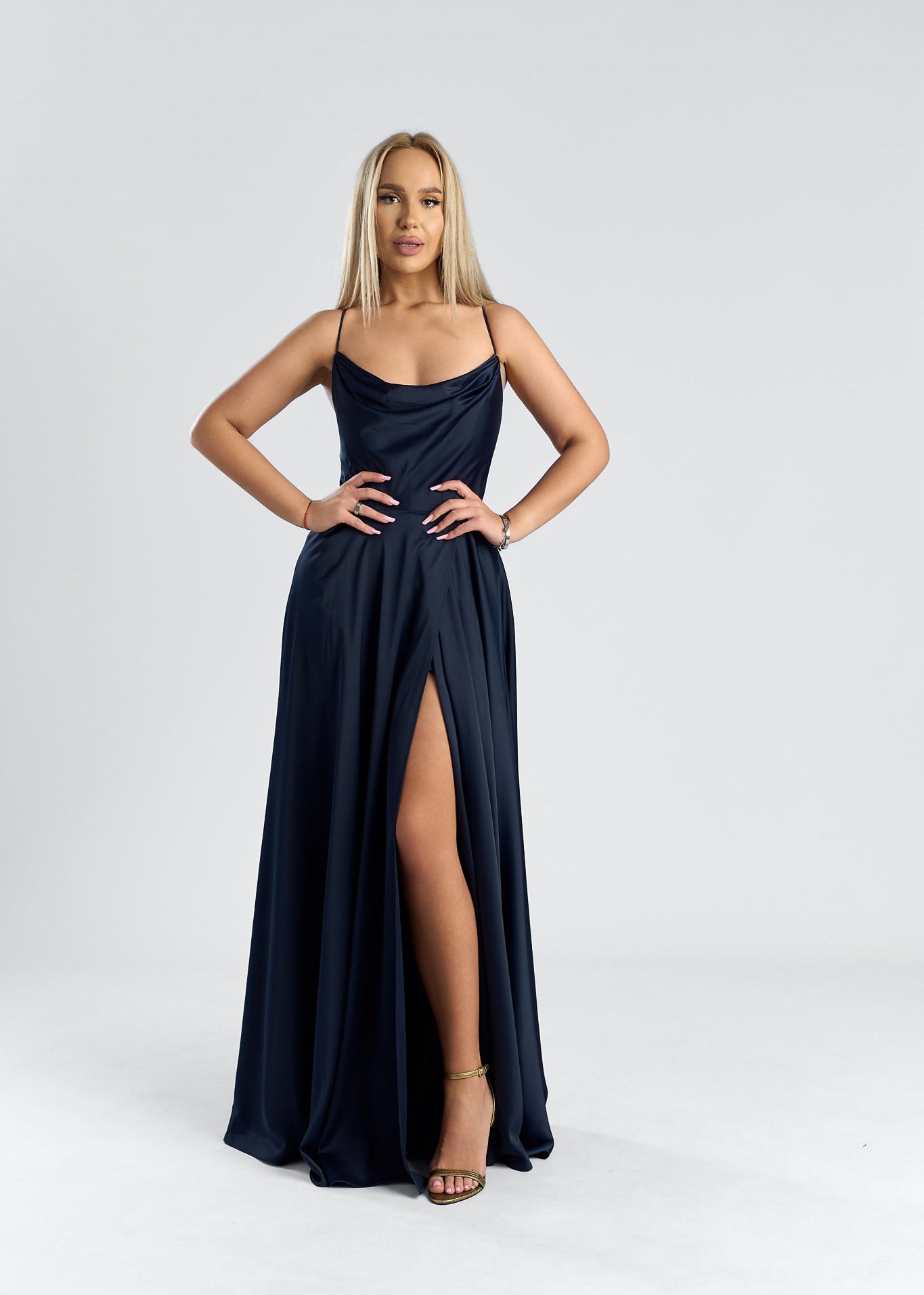 Rochie lunga satinata cu spate decupat & slit adanc - "MIDNIGHT FLOW" Secondary image