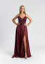 Rochie din voal si dantela cu aplicatii SCARLET, eleganta si seducatoare, pentru ocazii speciale.