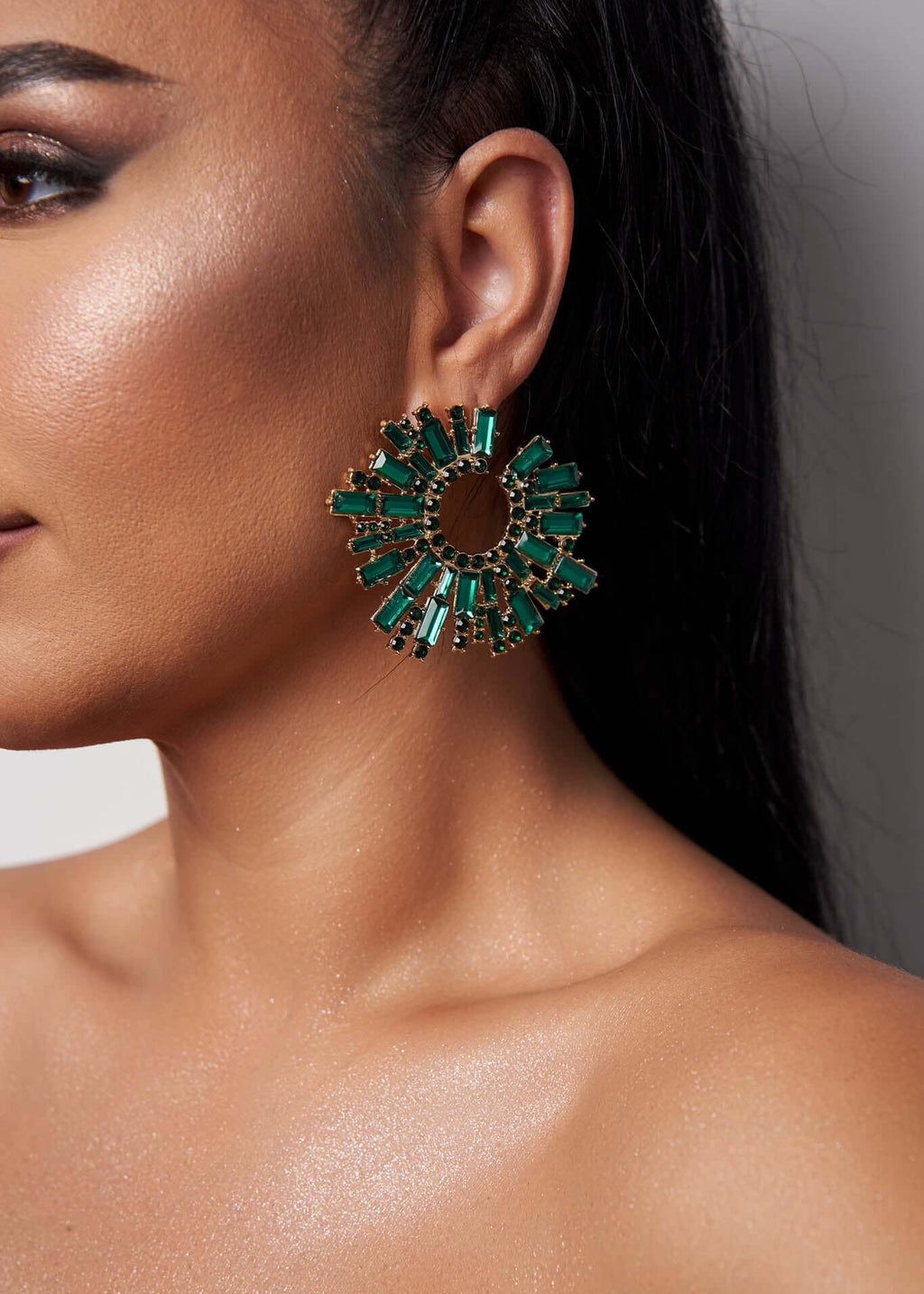 Cercei Gloria cu cristale verzi - Sia House Sia House pentru femei elegante