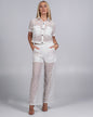 Costum Essence – Set din dantelă cu cămașă cropped și pantaloni wide