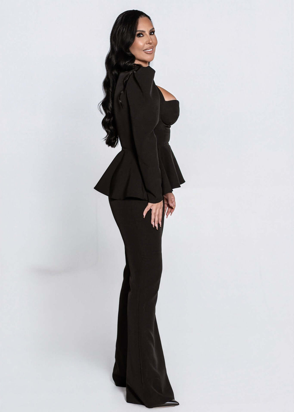 Pantaloni SIA Contour talie înaltă, croi conic și evazat, pantaloni eleganți negri pentru ținute office sau de seară