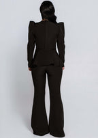 Pantaloni SIA Contour, talie înaltă și croi evazat, vedere din spate pe model, Pantaloni eleganți negri pentru ținute office și de seară