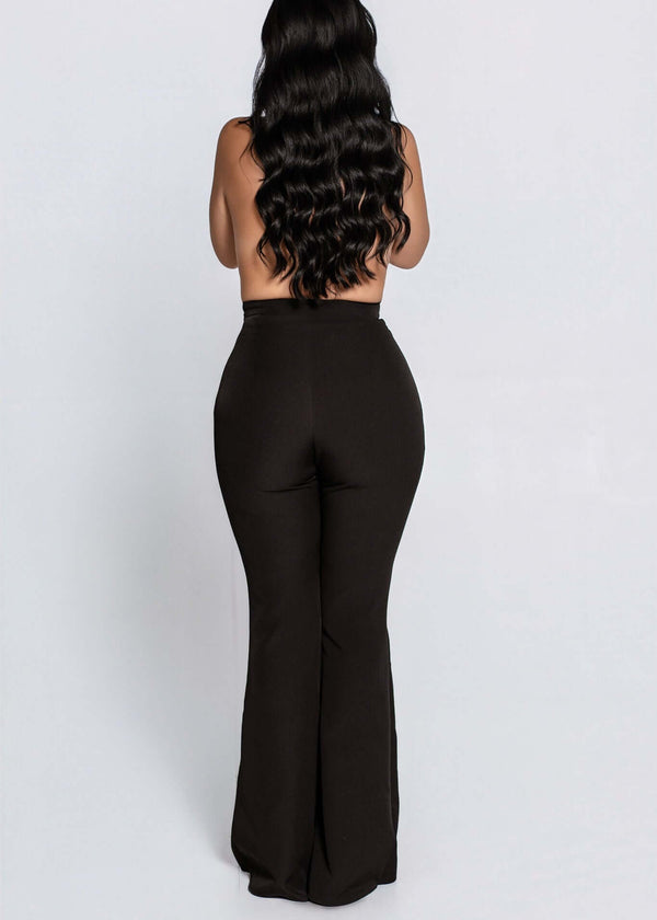 Pantaloni SIA Contour negri cu talie înaltă și croi conic în partea superioară, văzuți din spate pe model femeie