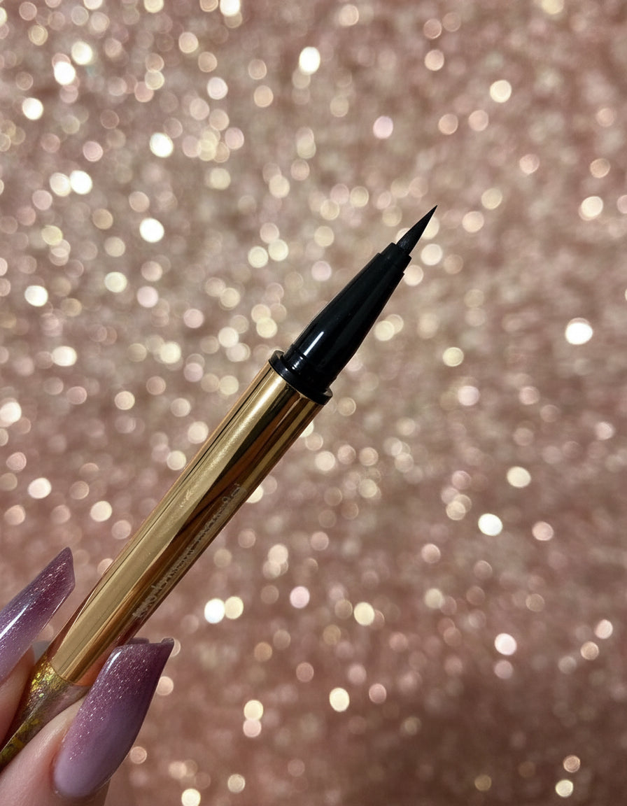 SIA Golden Deer Eyeliner – Waterproof Black