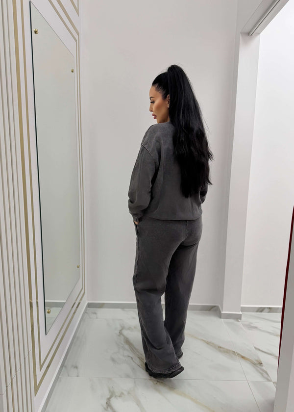 Trening modern luxury casual din 2 piese „MICKEY SPARKLE” gri, vedere spate, stil comfy pentru ținute de zi