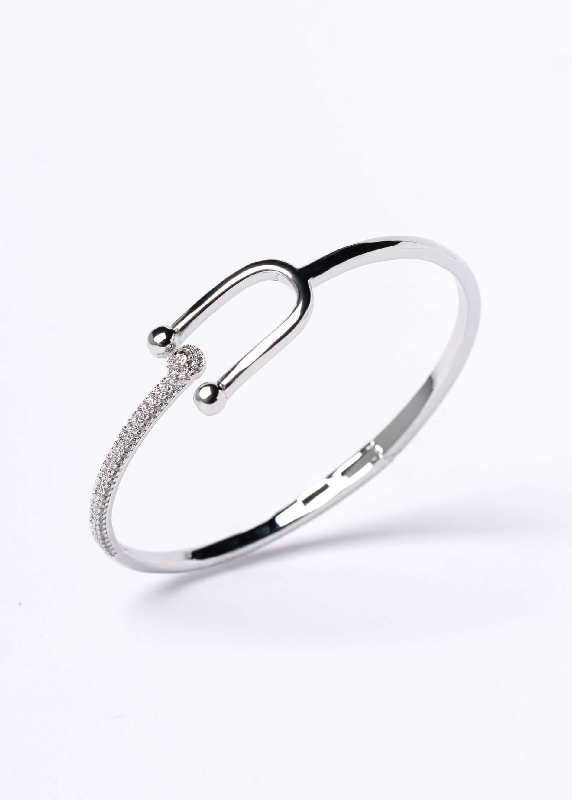 Set SIA Spark brățară din oțel inoxidabil cu cristale, design minimalist argintiu, accesoriu elegant pentru ținute moderne