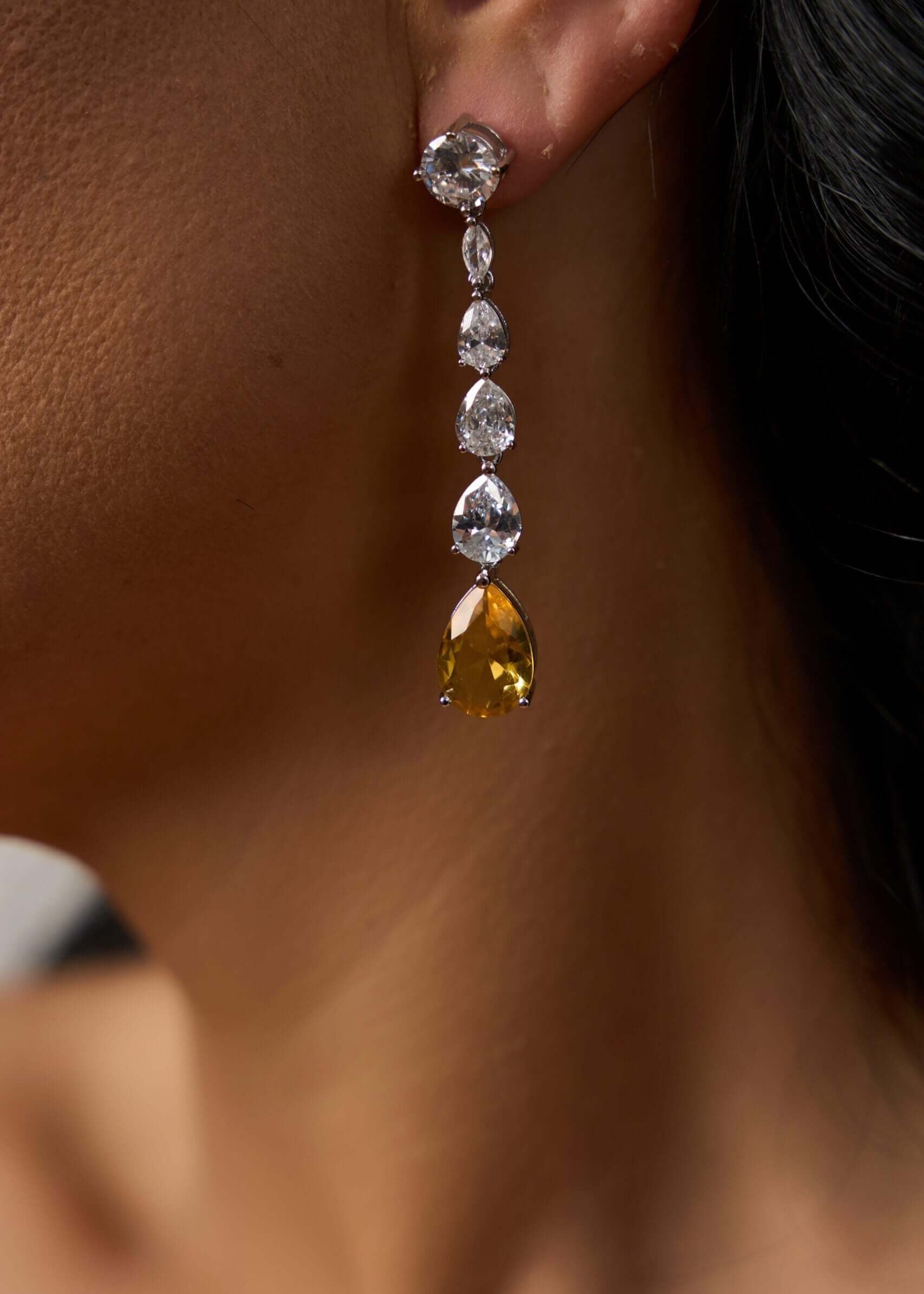 Cercei Victoria Sia House pentru femei elegante Main image