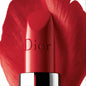 Dior Rouge Dior ruj roșu intens cu fundal petală, design elegant și logo Dior vizibil.
