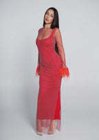 Rochie Bling DIVA din plasă cu cristale și pene, rochie dublă roșie mulată, lungă, cu slit lateral și mâneci lungi