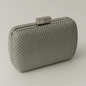 Geanta clutch argintie cu cristale și închizătoare pătrat decorată, lanț detașabil, ideală pentru ținute elegante și strălucitoare.