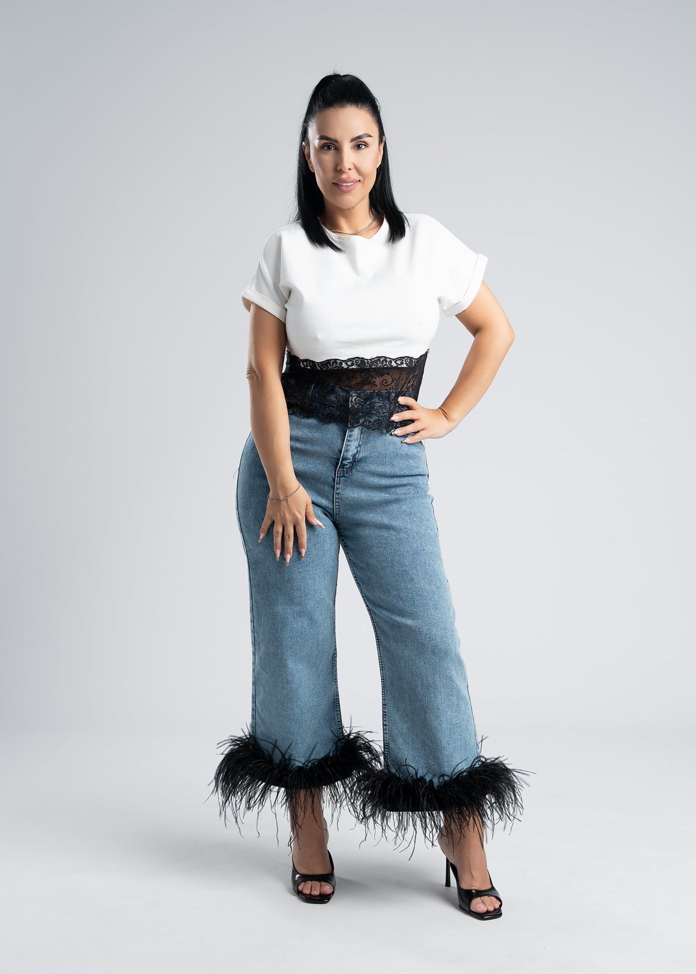 Tricou Dantela Gioia Secondary image