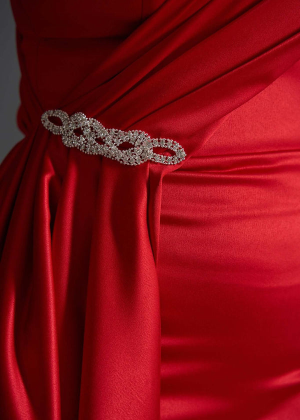 Rochie Lunga Red Mirage Sia House - Tafta cu Strasuri Argintii Sia House pentru femei elegante